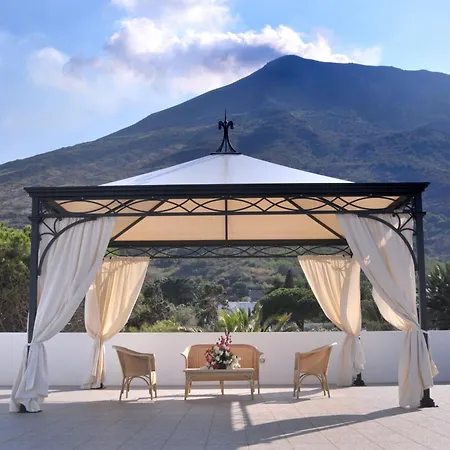 Hotel Villaggio - Isola Di 3*