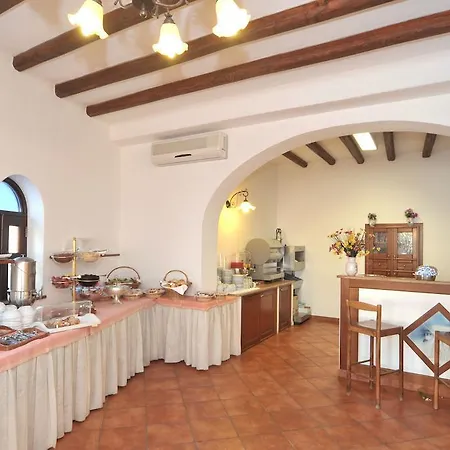 Villaggio - Isola Di 3*