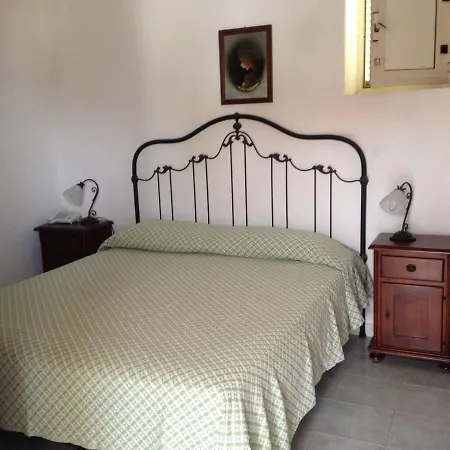 Villaggio - Isola Di Hotel 3*