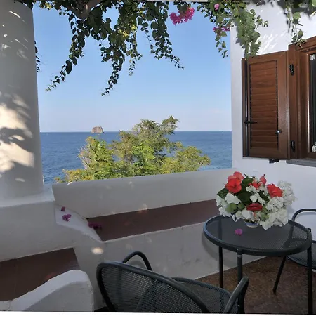 Villaggio - Isola Di Otel