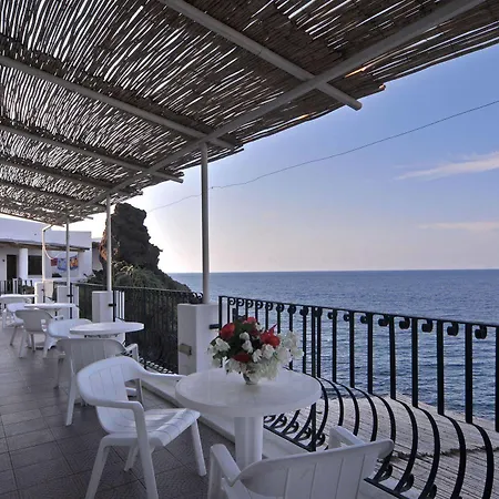 Otel Villaggio - Isola Di 3*