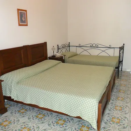 Villaggio - Isola Di Otel Stromboli