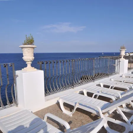 Villaggio - Isola Di Otel Stromboli