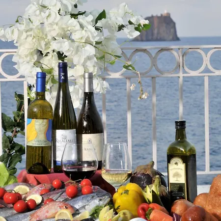 Villaggio - Isola Di Otel 3*