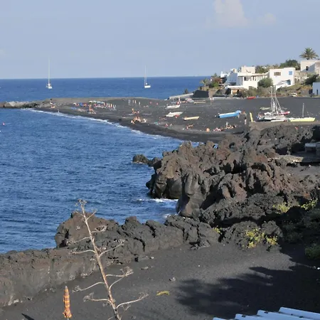 Villaggio - Isola Di Otel 3*