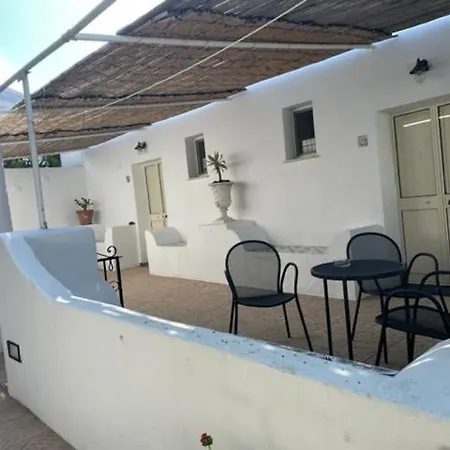 Hotel Villaggio - Isola Di 3*