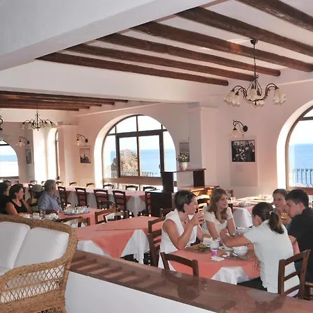 Villaggio - Isola Di Szálloda 3*