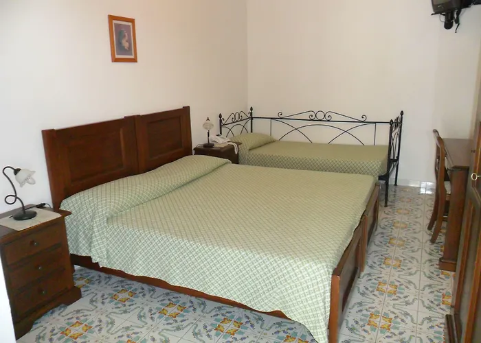 Villaggio - Isola Di 호텔 스트롬볼리