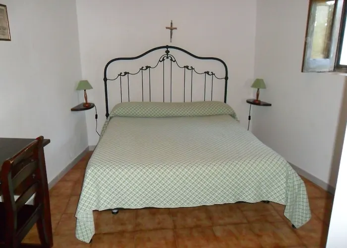 Villaggio - Isola Di