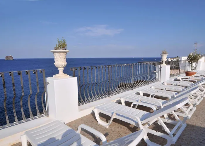 Villaggio - Isola Di 호텔 스트롬볼리