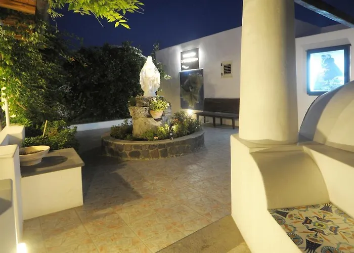 Villaggio - Isola Di 3* 스트롬볼리